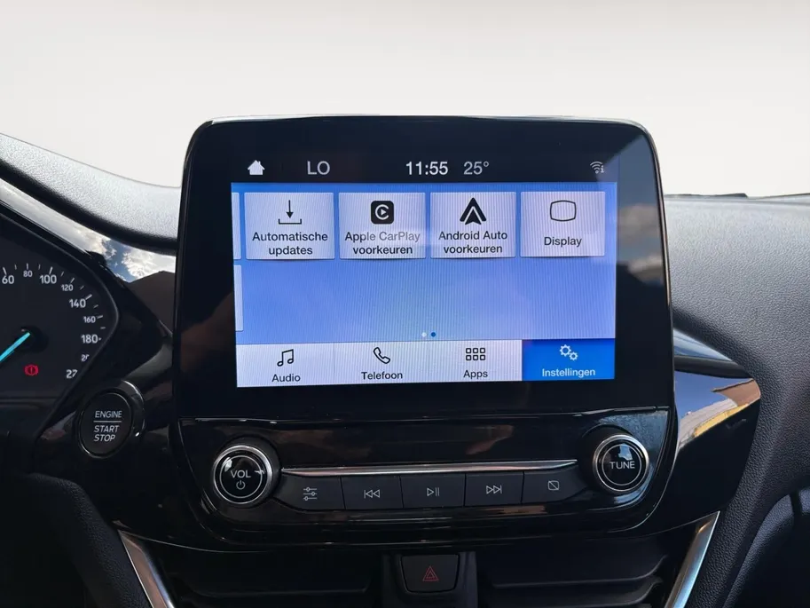 Ford Fiesta 1.0 EcoBoost Hybrid Titanium | Winter Pakket | Apple Carplay & Android Auto | Parkeersensoren achter | Climate Control |