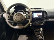 Renault Twingo Z.E. E-Tech Série Limitée Urban Night 22 kWh Automaat | SOH-Waarde 94% | Navigatie | Camera | Climate Control | Stoelverwarming | Lichtmetalen Velgen | Cruise Control | Parkeersensoren |