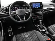 Volkswagen T-Roc 1.5 TSI 150pk DSG R-Line · Camera · Keyless · Dodehoeksensor · Stoelverwarming · ACC · Elek. Achterklep · 18'Velgen · Garantie t/m 19-02-2027