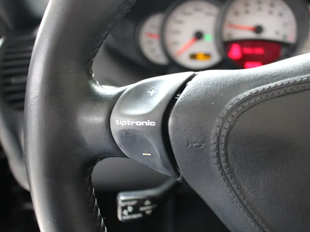 Porsche 911 Cabrio 3.6 Carrera 4 Automaat Leder | Xenon | Navigatie | Cruise Control
