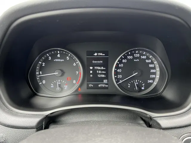 Hyundai i30 Wagon 1.4 T-GDI Premium | Apple Carplay & Android Auto | Climate Control | Lichtmetalen Velgen | Cruise Control
