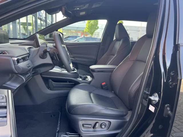 Subaru Outback e-Outback 4E-xperience 74.7 kWh | Nieuw Leverbaar | Apple Carplay & Android Auto | Lederen Bekleding | Navigatie
