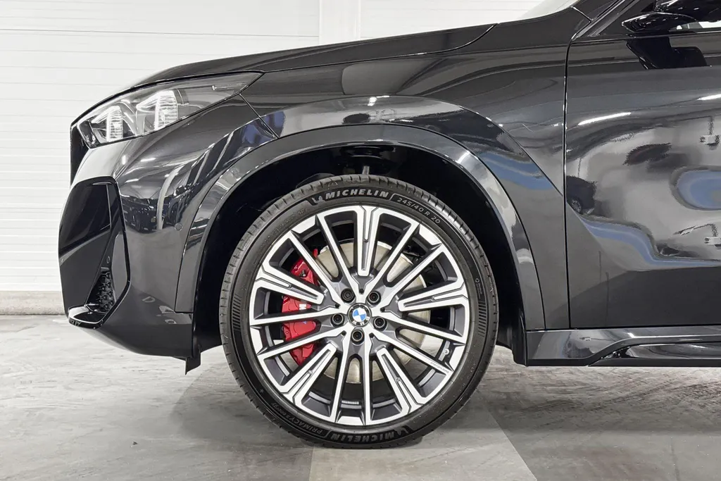 BMW iX1 eDrive20