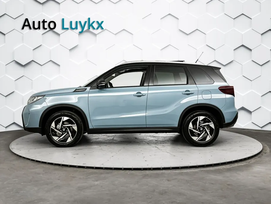 Suzuki Vitara 1.4 Style Smart Hybrid Automaat | Panoramadak | €2.000,- + €750,- voorraadkorting!