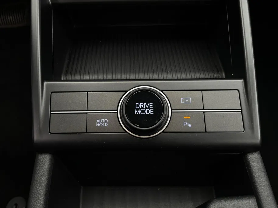 Hyundai Kona 1.6 GDI HEV Comfort | Navigatie | Adaptive cruise control | Climate control | Apple Carplay & Android Auto | Achteruitrijcamera | Parkeersensoren voor & achter |