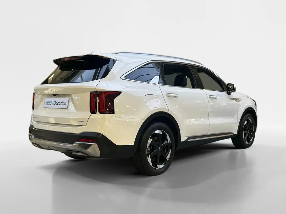 Kia Sorento 1.6 T-GDi Plug-in Hybrid 4WD ExecutiveLine 7p Apple Carplay / Android Auto | Navigatiesysteem | Elektrisch Verstelbare Voorstoelen | Bestuurdersstoel Met Geheugen | Stoelkoeling + Stoelverwarming | Stuurverwarming | Elektrisch Bedienbare Achterklep | Elek