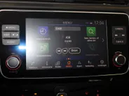 Nissan Leaf e+ N-Connecta 62 kWh | Stuur- en stoelverwarming | 385 WLTP | LM wielen | Adaptive cruise controle | 4seizoenenbanden | one pedal driving | Climate controle |