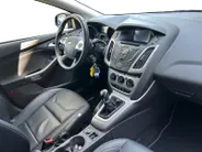 Ford Focus Wagon 1.0 EcoBoost Edition | Cruise Control | Lederen Bekleding | Telefoon Voorbereiding | Parkeersensoren |