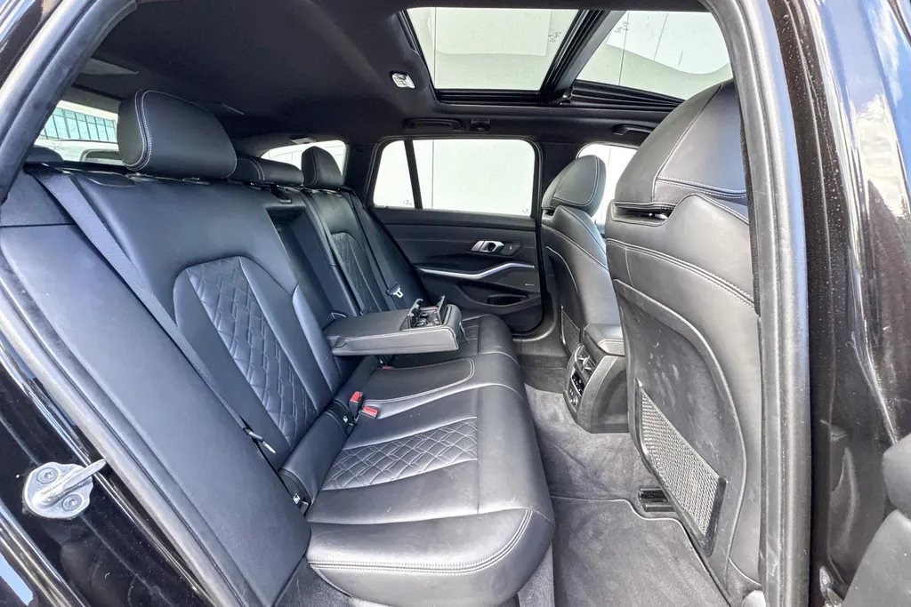 BMW 3 Serie Touring M340i xDrive High Executive