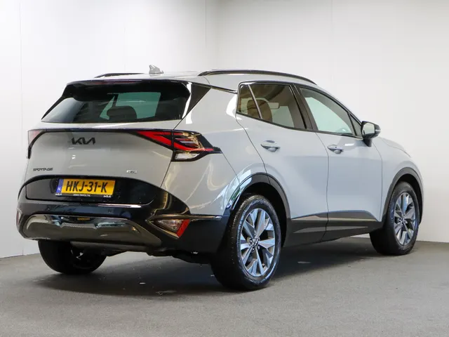 Kia Sportage 1.6 T-GDi Hybrid Dark Edition