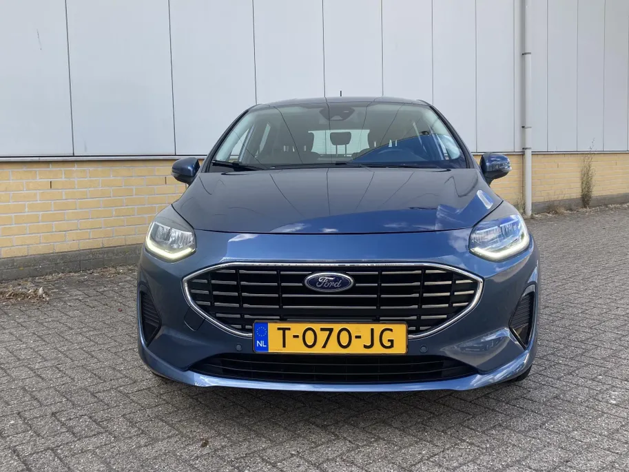 Ford Fiesta 1.0 EcoBoost Hybrid 125 pkTitanium Apple Carplay/Android Auto - Winter Pack - Achteruitrijcamera - Park Assist