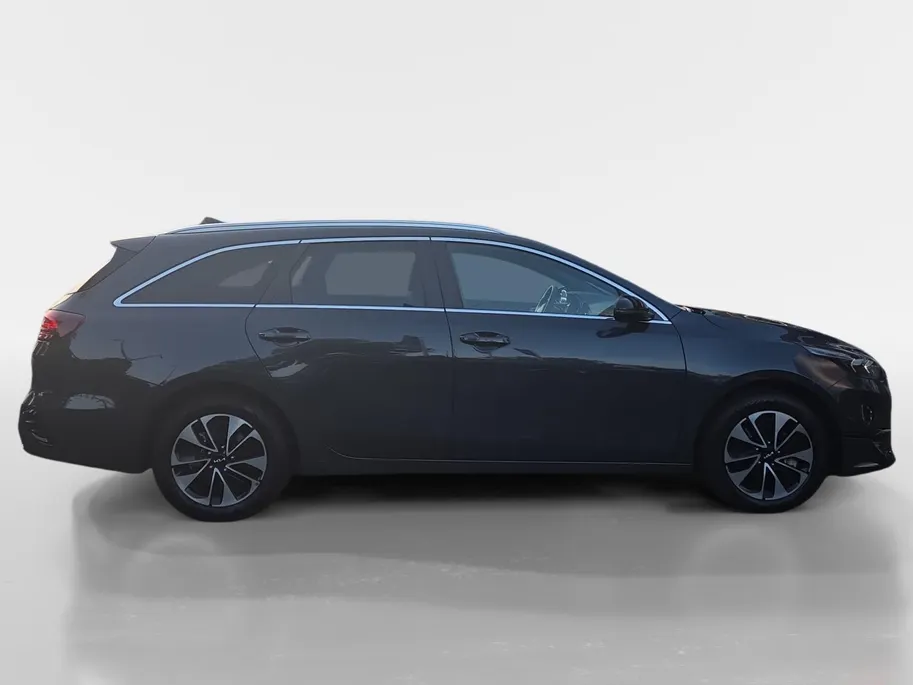 Kia Ceed Sportswagon 1.0 T-GDi Design Edition | Cruise Control | Climate Control | Camera | Navigatie | Lederen Bekleding | Stoelverwarming | Stuurverwarming |
