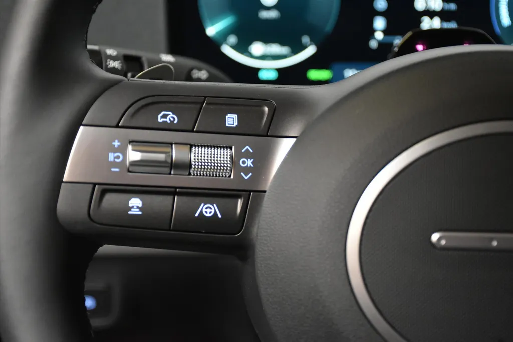 Hyundai Kona 1.6 HEV DCT Comfort I 18 Inch velgen I Demo korting