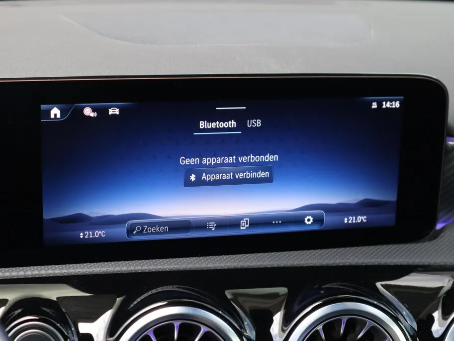Mercedes-Benz A-Klasse 250 e Business Line l Keyless l Achteruitrij camera l Stoelverwarming