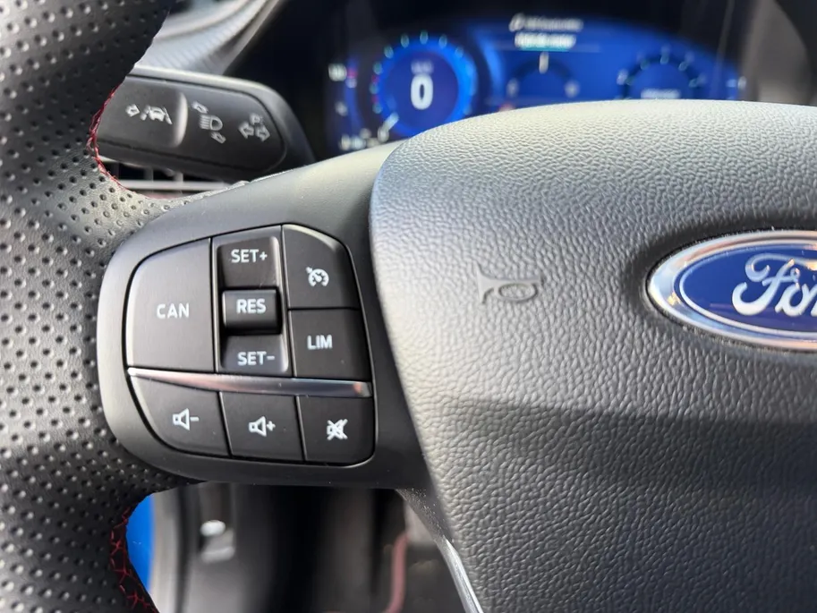 Ford Puma 1.0 EcoBoost Hybrid ST-Line X | Stoel/Stuur/Voorruitverwarming | Navigatie | Parkeer Camera | Elek. Achterklep | Half Leder | Cruise Control | Apple/Android Carplay |