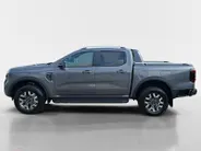 Ford Ranger Wildtrak 2.3 PHEV 279pk 10-traps automaat | 5 persoons | GRIJS kenteken | 0,99% rente | Trekhaak | Leder | Direct leverbaar