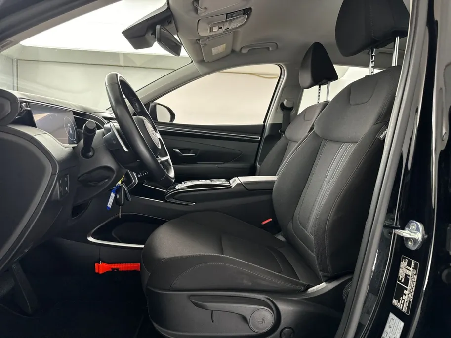 Hyundai Tucson 1.6 T-GDI PHEV 265 PK 4WD | 19'' L.M. Velgen | Adaptieve Cruise Control | Parkeercamera