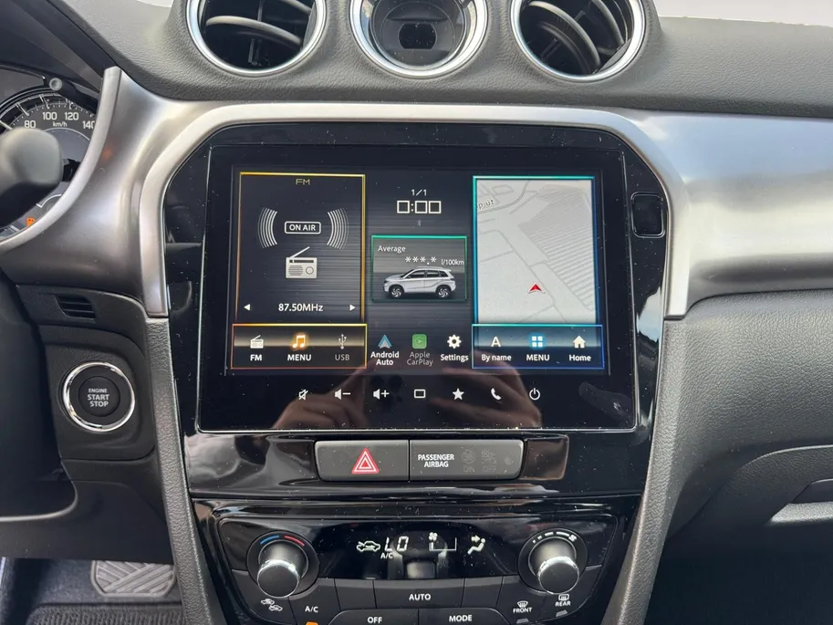 Suzuki Vitara 1.4 Boosterjet Smart Hybrid Select | Cruise/ Climate Control | Stoelverwarming | Camera | Navigatie | Demo Deal |