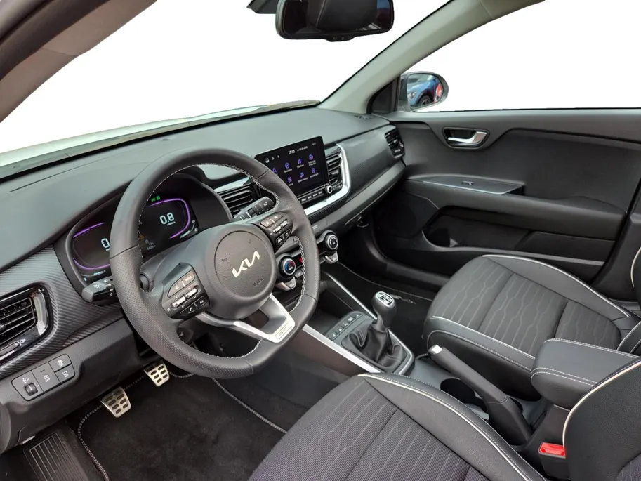 Kia Stonic 1.0 T-GDi MHEV GT-PlusLine | Hoge zit | Meest complete uitvoering | Navi | Apple CarPlay Android Auto | Trekhaak | Stoel & stuurverwarming | Fabrieksgarantie | NAP