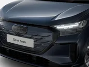 Audi Q4 Q4 S edition performance 286 PK · Trekhaak elek. wegklapbaar · Tech plus · Lendensteunen