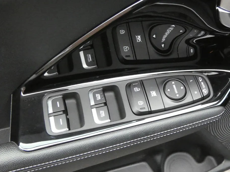 Kia Niro 1.6 GDi Hybrid DynamicLine
