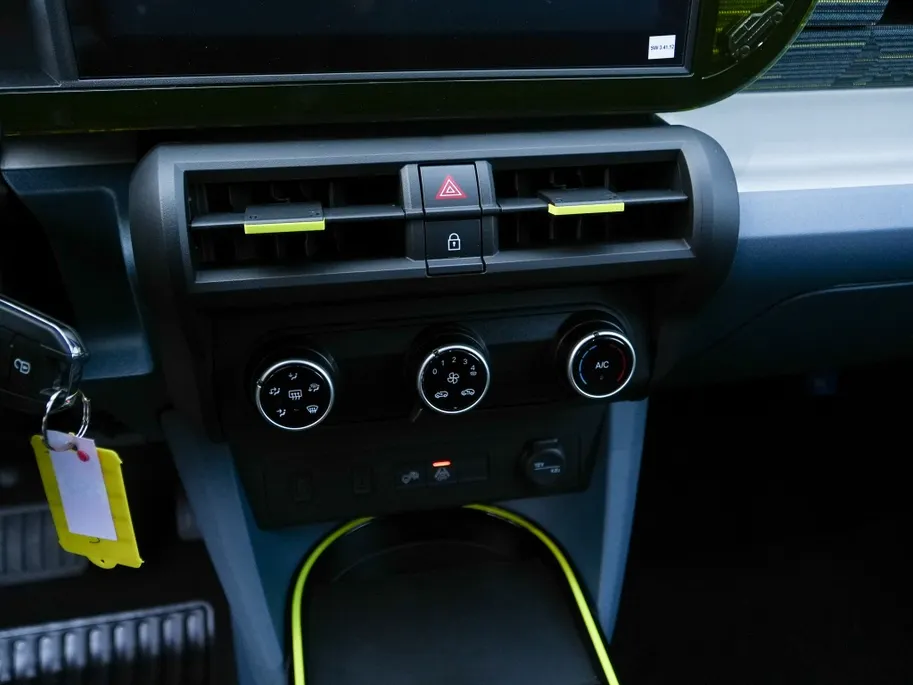 Fiat Grande Panda 1.2 Hybrid 100 PK Icon | Pack Style | Carplay | Airco | Cruise VERKOCHT