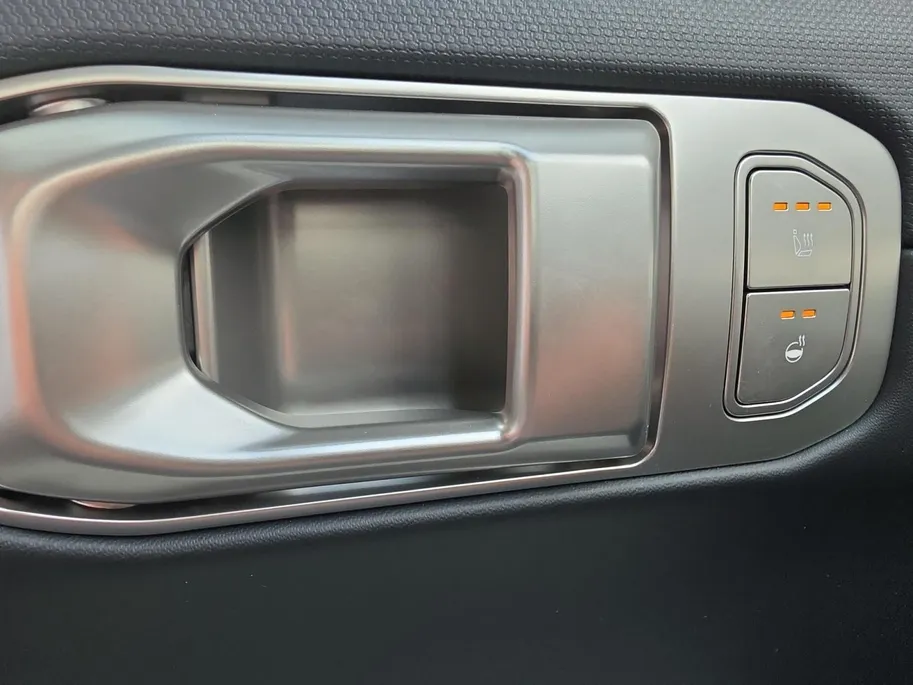Kia EV4 GT-Line Business Edition 81.4 kWh | Keyless | Adaptive cruise control | Stoel + Stuur verwarming | Navigatie | Apple Carplay/Android Auto
