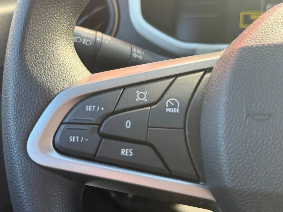 Dacia Spring Extreme 65 26.8 kWh