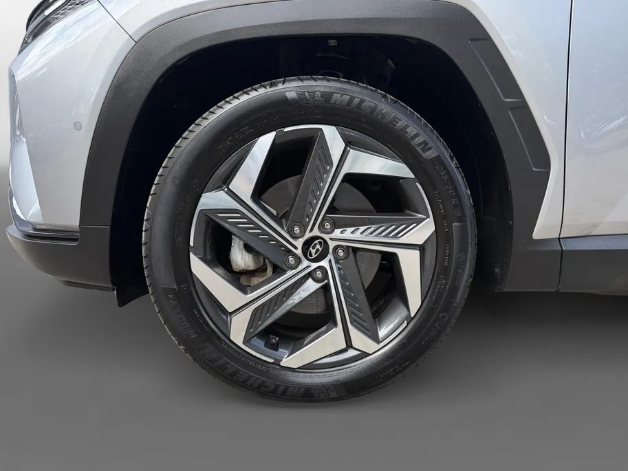 Hyundai Tucson 1.6 T-GDI PHEV Premium Sky 4WD | Leder | Panoramadak | Adaptice Cruise | Trekhaak | Clima
