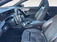 Mercedes-Benz A-Klasse 250 Premium Plus | AMG Pakket | Panoramadak | Achteruitrijcamera | Stoelverwarming | 12 maanden garantie! |