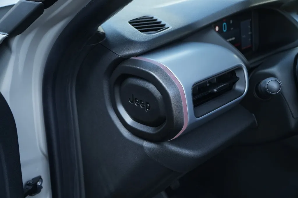 Jeep Avenger 1.2 e-Hybrid Summit | Navi | JBL | Camera | Winter | 18'