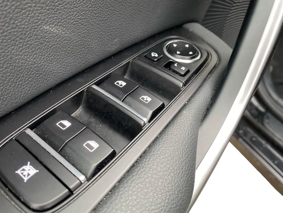 Kia Ceed Sportswagon 1.5T DynamicPlusLine | Automaat | Stoel + stuur verwarming | Navigatie | Climate control | Elektrische achterklep