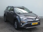 Toyota RAV4 2.5HYBRID 145KW 2WD CVT 2016 First Edition