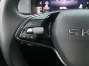 Škoda Karoq 1.5 TSI ACT DSG7-autom. Business Edition | Automaat | Apple Carplay/Android Auto | Parkeersensoren V+A | Climate Control | Cruise Control | DAB | Stuurbediening