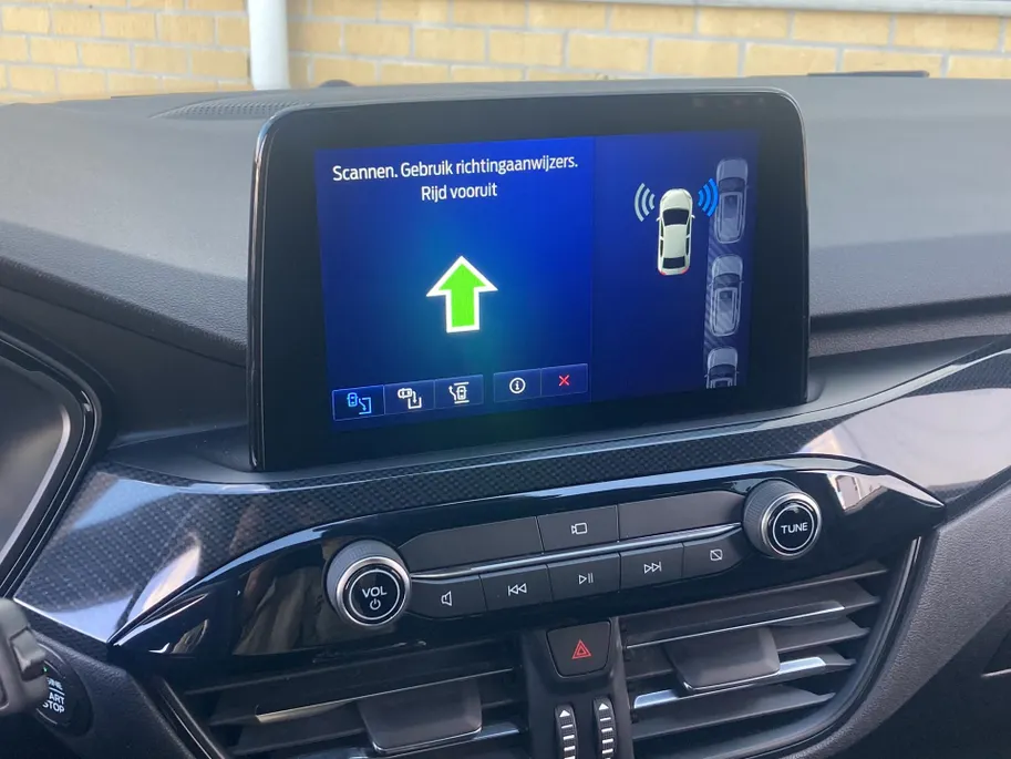 Ford Kuga 2.5 PHEV ST-Line X Afneembare trekhaak - Winter Pack - B&O Premium - 20inch LM velgen