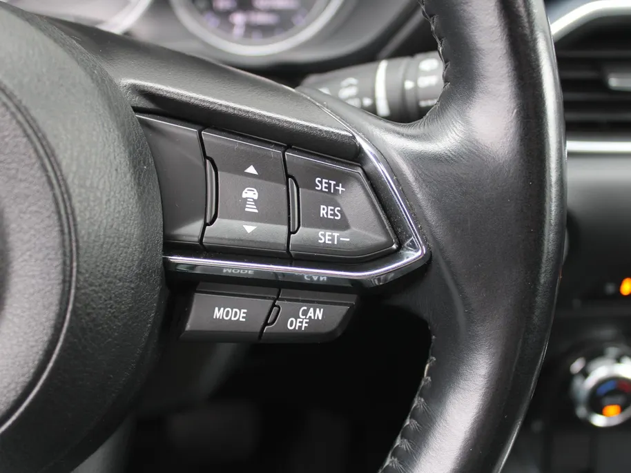 Mazda CX-5 2.5 SkyActiv-G 194 GT-M 4WD | Trekhaak | Stuur-/stoelverwarming | Leer | 19' LM | Navi | Schuifdak | Camera | HUD | LED | All season | 194 PK!! |