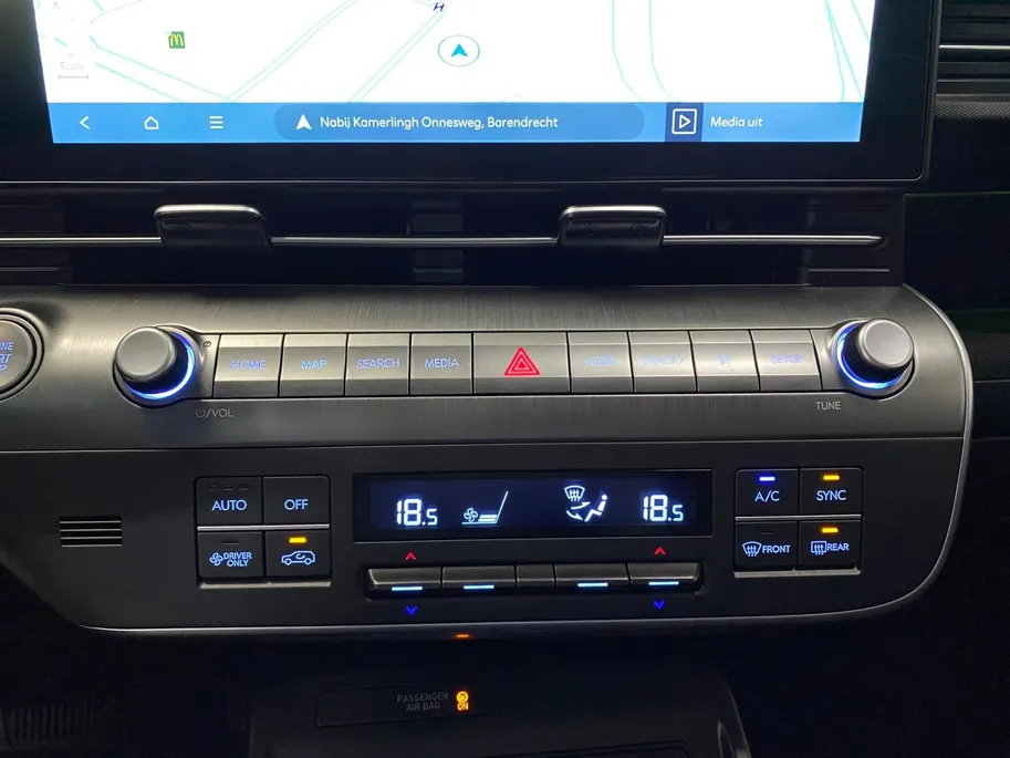 Hyundai Kona 1.6 GDi Hybrid Comfort Smart | Elektrsche achterklep | Stoelverwarming | Navigatie | Parkeercamera |