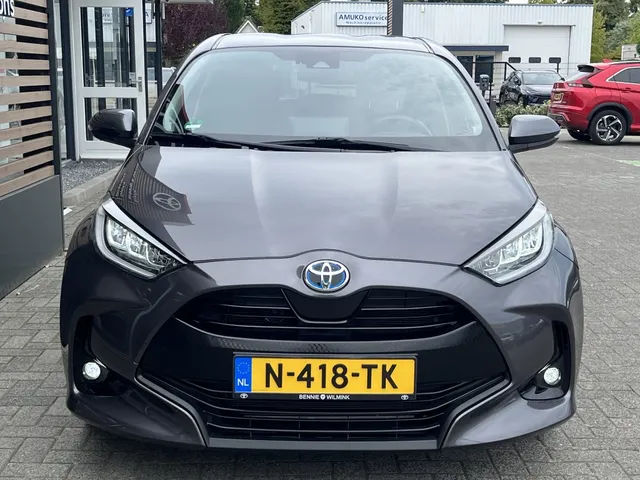 Toyota Yaris 1.5 Hyb. Dynamic Limited | Stoelverwarming | All Seasons