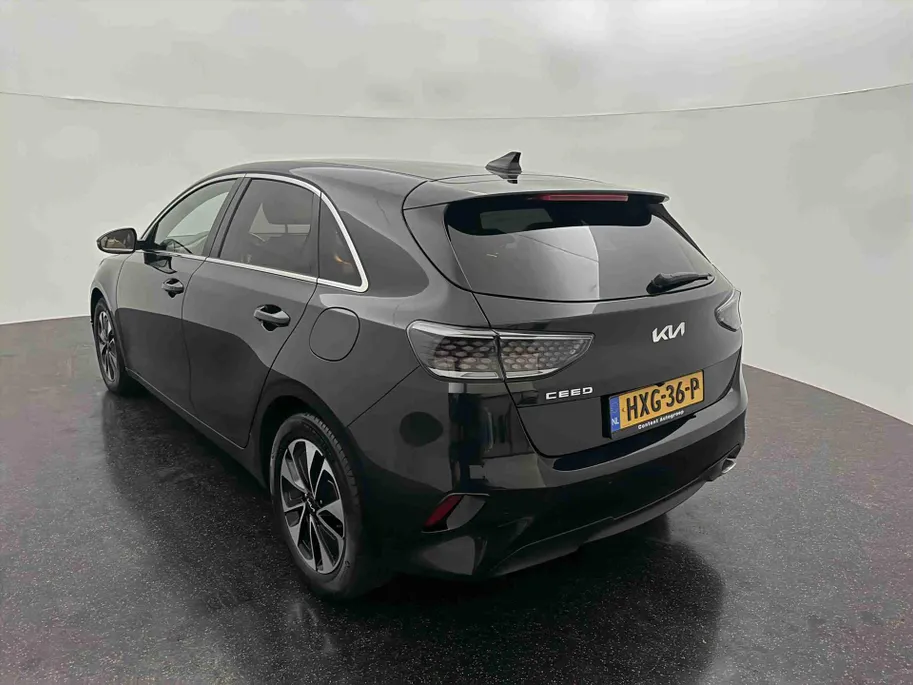 Kia Ceed 1.0 T-GDi 100pk Design Edition| Navigatie | Camera | Stoel/Stuur Verwarming | JBL!