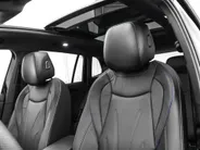 Volkswagen Tiguan 1.5 eHybrid 272pk DSG R-Line Edition · Panoramadak · Inklap. Trekhaak · 360 Camera · Leder Varenna · Matrix LED · Head-Up Display · Harman Kardon Sound · Garantie t/m 16-09-2030 of 100.000km