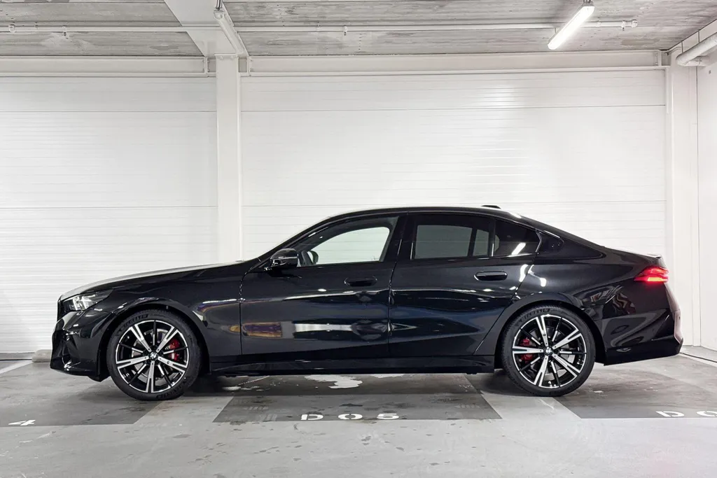 BMW 5 Serie Sedan 520i