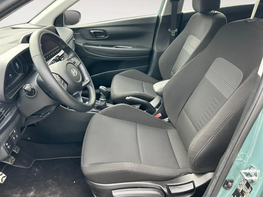 Hyundai Bayon 1.0 T-GDI Comfort Zeer mooie uitvoering! NU incl. 12 Maanden GARANTIE! Premiumpakket GRATIS!!