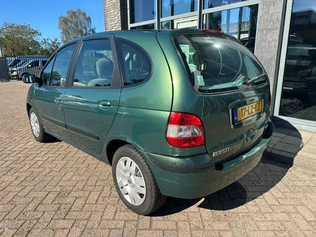 Renault Scénic 1.6-16V Expression | AIRCO | DEALER ONDERHOUDEN | APK 9-10-27 | DB-RIEM VERVANGEN IN 2023