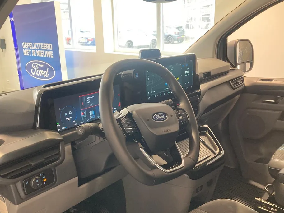 Ford Transit Custom 320 2.5 PHEV L2H1 Sport DC UIT VOORRAAD