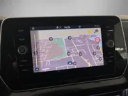 Volkswagen T-Cross 1.5 TSI 150pk DSG R-Line · Trekhaak · Apple/Android Car Play  Camera · Navigatie · Stoelverwarming · P-Sensoren · 17'' Inch · Garantie t/m 26-10-2027
