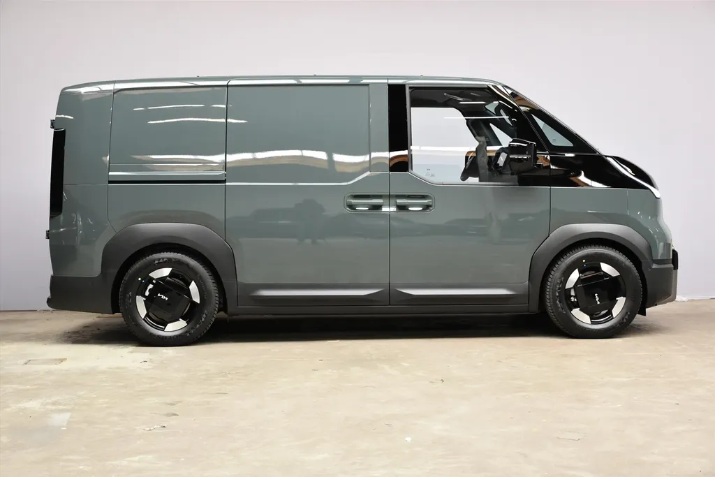 Kia PV5 Cargo 71,2 kWh 163pk L2H1 ELITE NIEUW