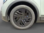 Ford Explorer Collection Extended Range RWD 79 kWh | Nieuw te Bestellen | €3.500,- Ready Set Ford Bonus | 579km WLTP Rijbereik | Trekhaak | B&O Premium Audio | 360 Graden Camera | HUD | Verwarmbare Voorstoelen | Verwarmbaar Stuur