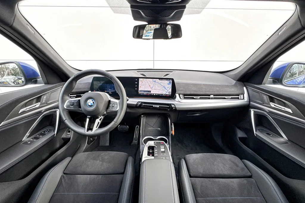 BMW iX1 eDrive20 67 kWh M Sport Edition
