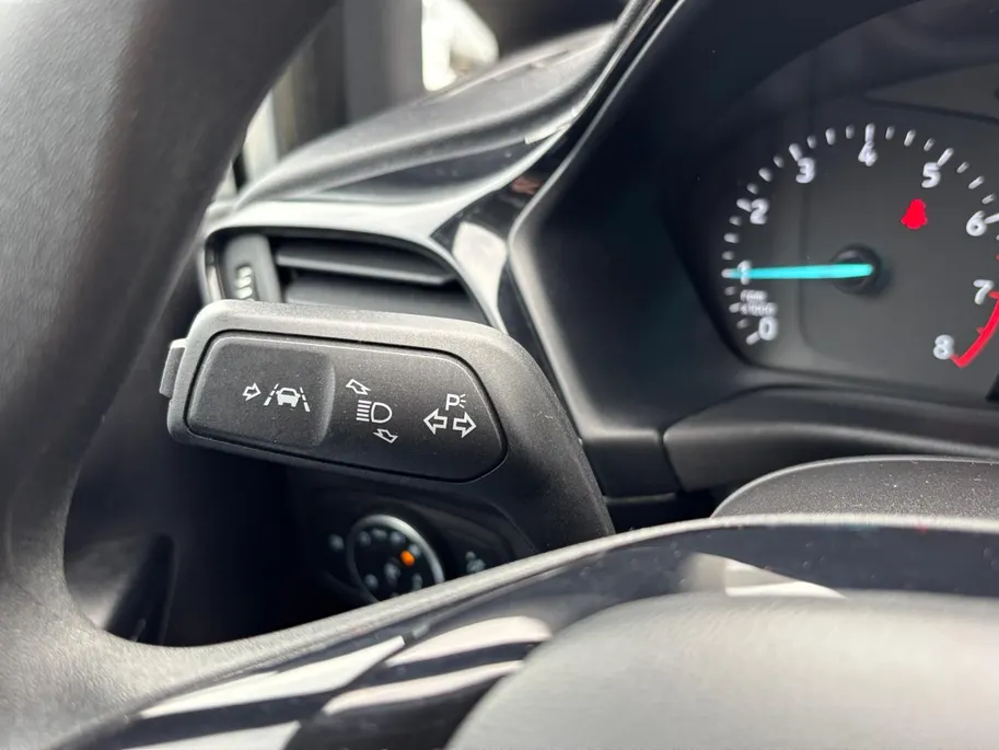Ford Fiesta 1.1 Trend | Zeer nette auto! | Dealer onderhouden | Bluetooth | Elektr. Ramen | Airco | 12 maanden garantie! |