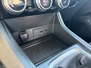 Renault Captur 1.0 TCe 90 Intens | Apple Carplay & Android Auto | Parkeersensoren | Volledig Dealer Onderhouden | Cruise & Climate Control | 12 Maanden BOVAG Garantie